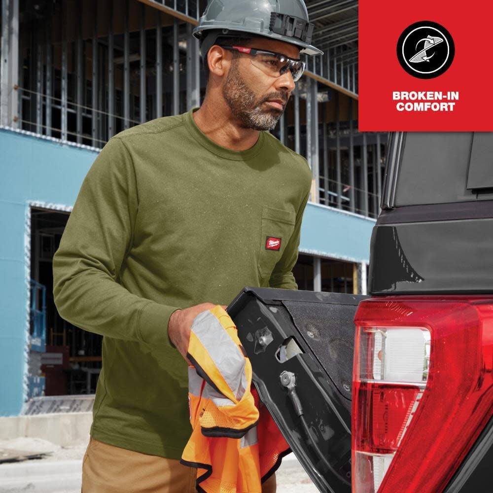 GRIDIRON™ Pocket T-Shirt - Green Long Sleeve